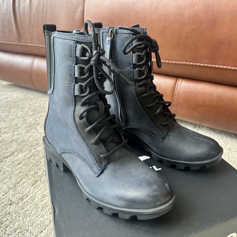 Women's waterproof Sorel Lace-Up Boots